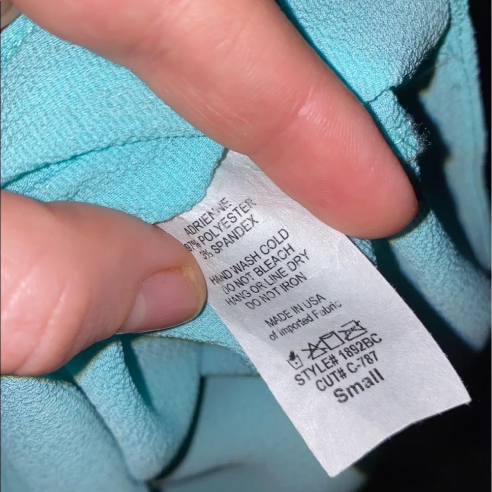 Turquoise blouse - Picture 4 of 5